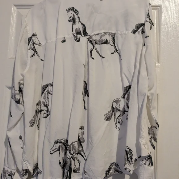 Jane and Delancey Black and White Horse Print Button Down Shirt - Picture 5 of 9